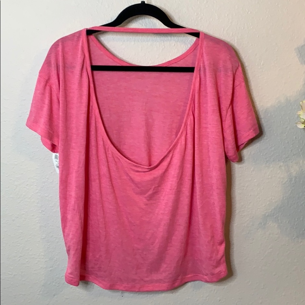 Alternative Apparel Low Back Tee Shirt - Picture 5 of 8